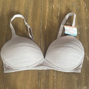 New Warner’s wire-free lift 34C*